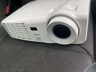 Vivitek D537w Dlp Projector Wxga Portable 3200 Lumens 1080i Hd Hdmi -
