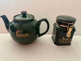 Harrods Knightsbridge Teapot and Tea Canister Set