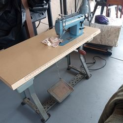 Singer Electric Sowing Machine 
