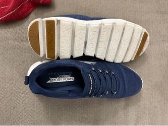 Sketchers glide step sz 10.5