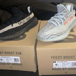 Yeezy 350 Blue Tint & Oreo Size 9.5