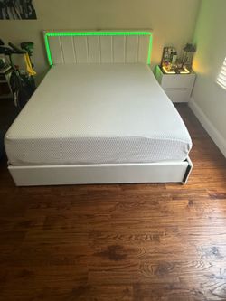 Everything for Sale – Moving