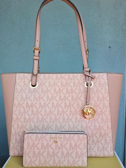 🌸 Michael Kors Pink Tote & Matching Wallet 🌸