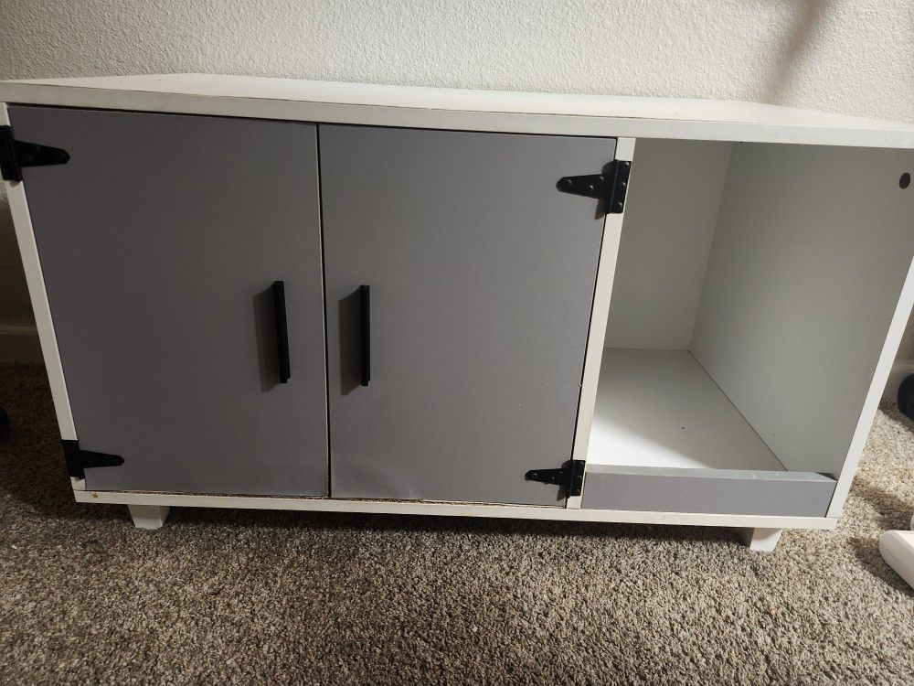 Hidden Cat Litter Box