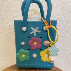 99% New Cute Small Silicone Bag