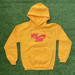 Men’s Small Travis Scott Nike Highest Hoodie Gold