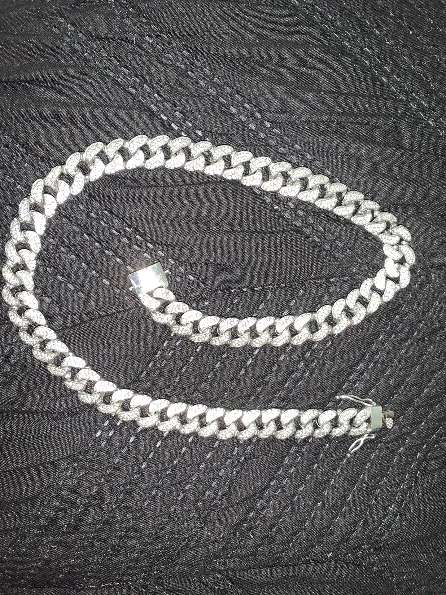 Silver diamond linked chains (cream jewelry)