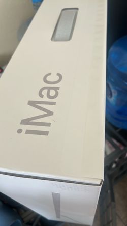 Apple iMac in Box