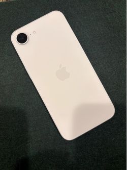 16E iPhone