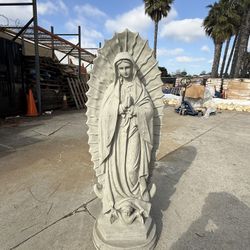 Beautiful Virgin Mary Concrete Statue