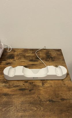 Oculus Charging Station
