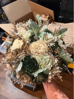 Sola Unused bouquet