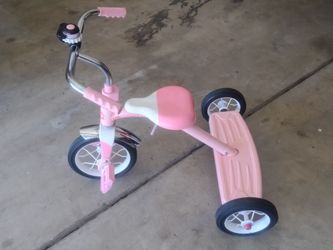 Radio flyer pink toddler tricycle