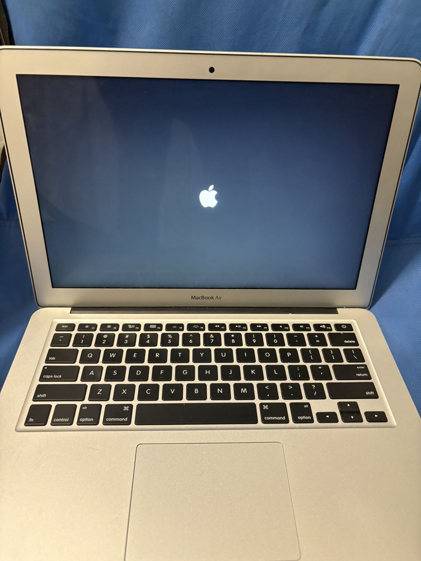 Apple MacBook Air – Great Condition!
