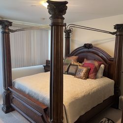 Bedroom set