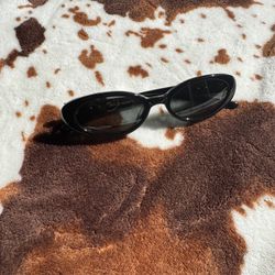 Gentle Monster x Jennie Jentle Salon Hush Sunglasses 