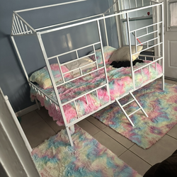 Full Metal Frame Bed