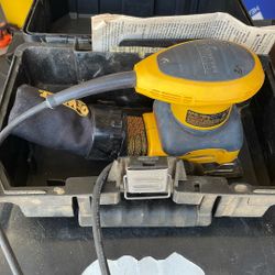 Dewalt Handheld Sander
