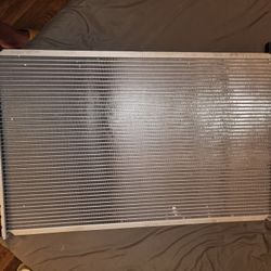 Chevy Silverado Tahoe Gmc Sierra Ect..Radiator 28" 
