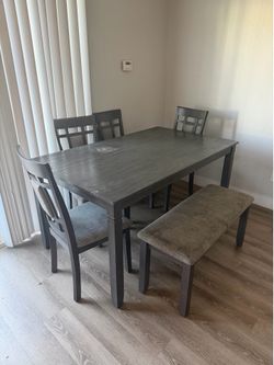 Dinning table
