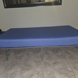 Personal Bed With Mattress 
