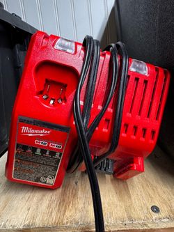 M12 and m18 charger