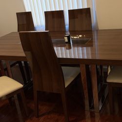Dining Table With 8 Chair
