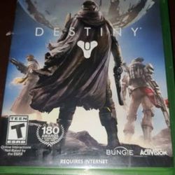 2 Xbox 1 games $5 each. (Almost Like New)