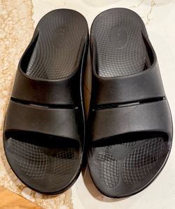 OOFOS OOahh Slide Sandals Unisex Men 12 Women 14 NWOT