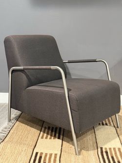 Dania Arm Chair