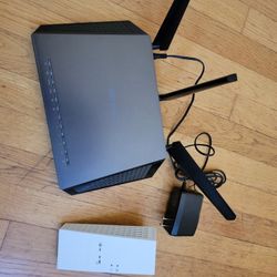 Netgear nighthawk AC1900 Router + Mesh Extender 