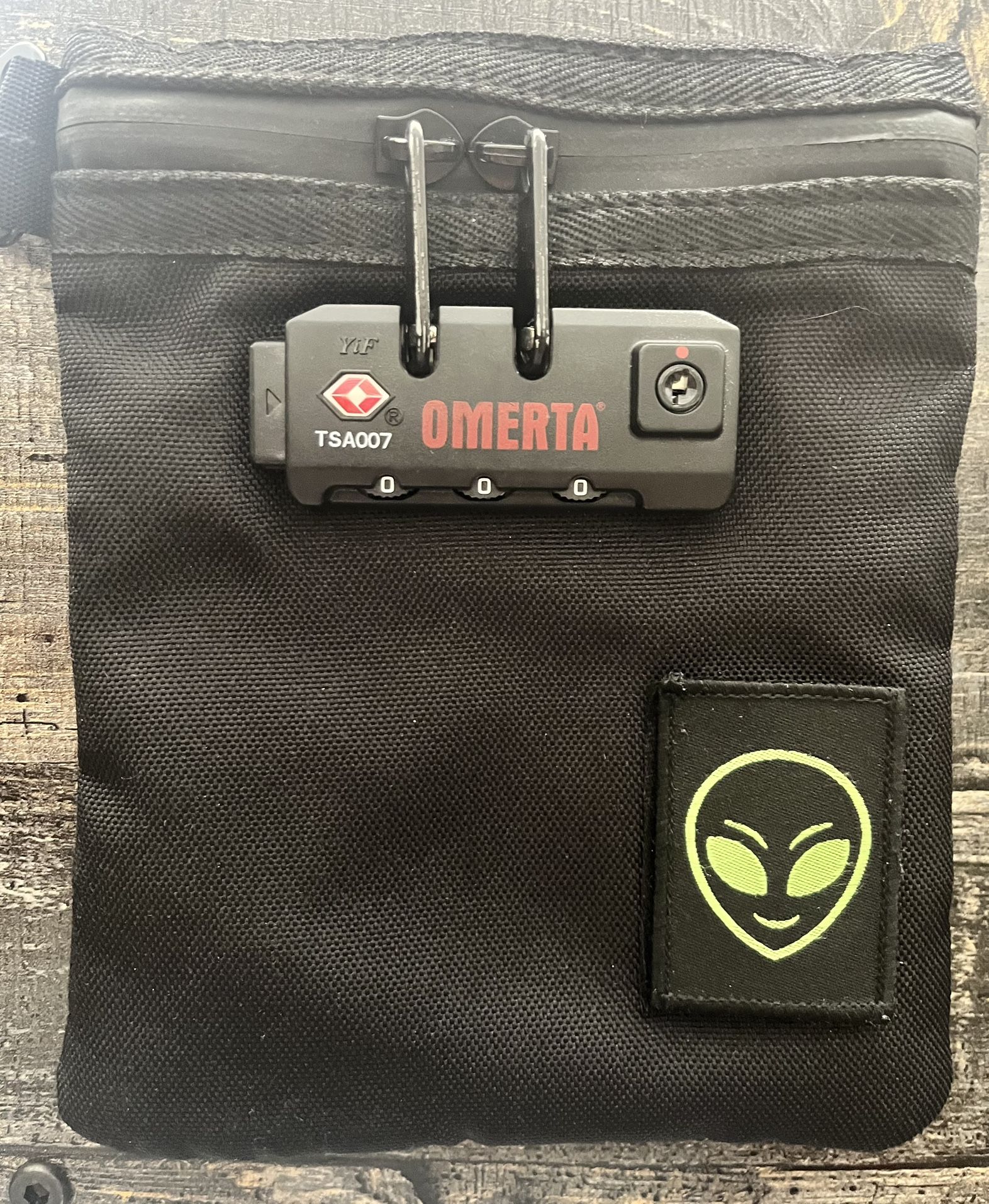 Dime bags (Omerta) Smell Proof 6in Pouch W Combo Lock