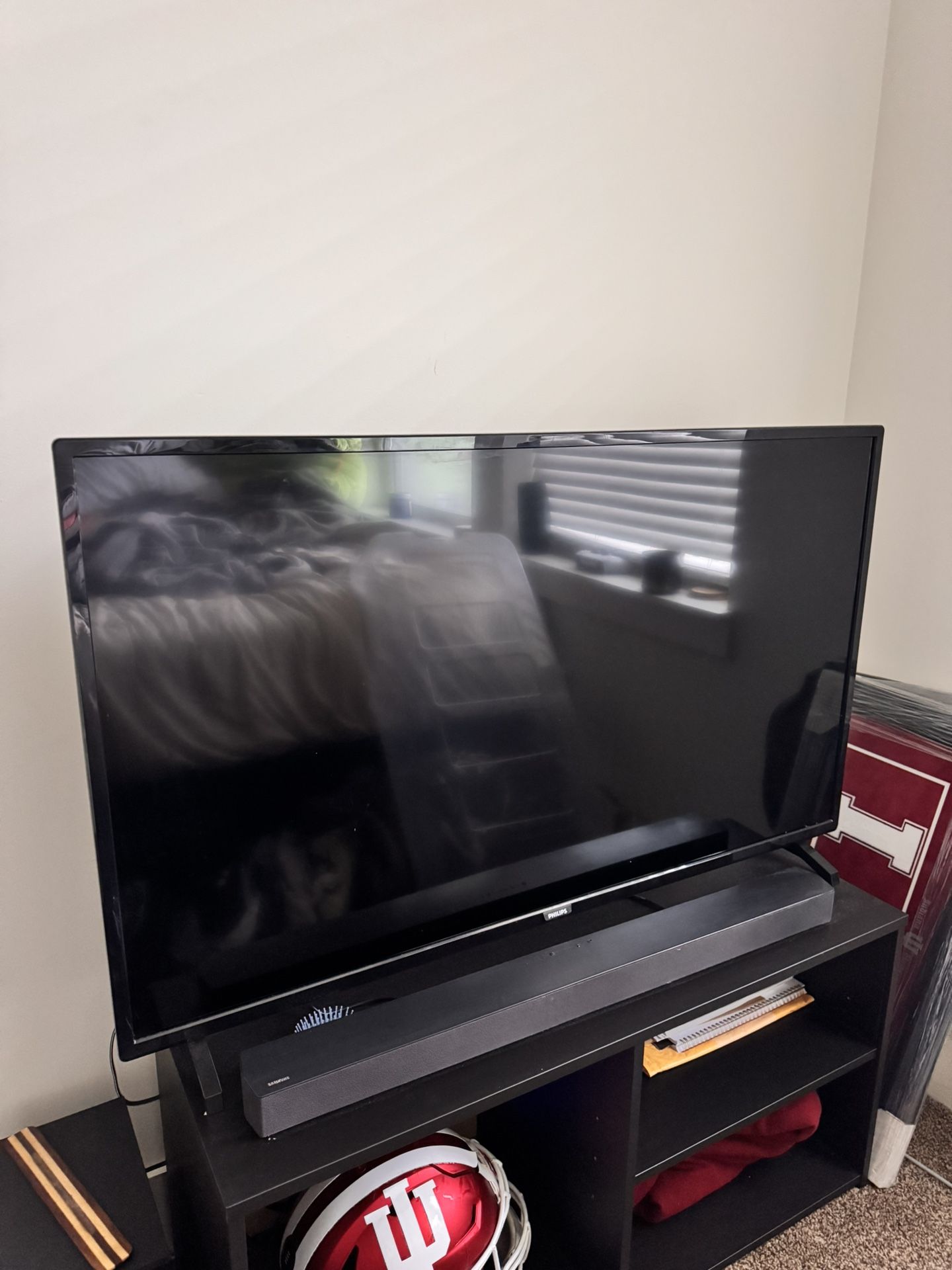 Phillips 4k 52”in. TV