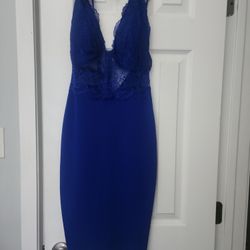 Special Ocasion Dress. Size Small