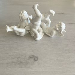 Dresden Porcelain "Four Seasons" cherub figurines (G)