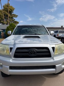 Toyota Tacoma 2005