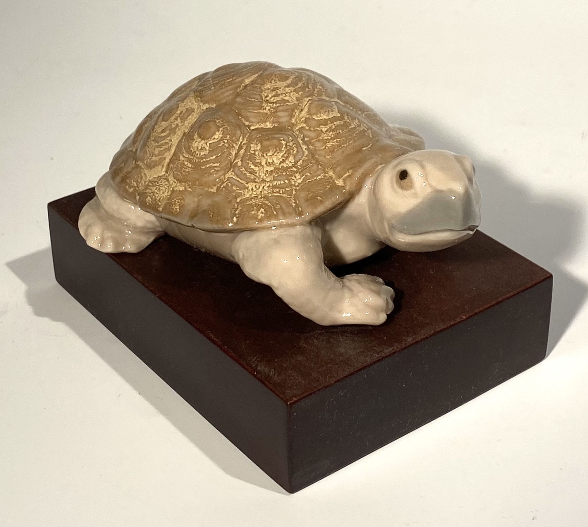 LLADRO Retired Lucky Tortoise 01008038 New in Box