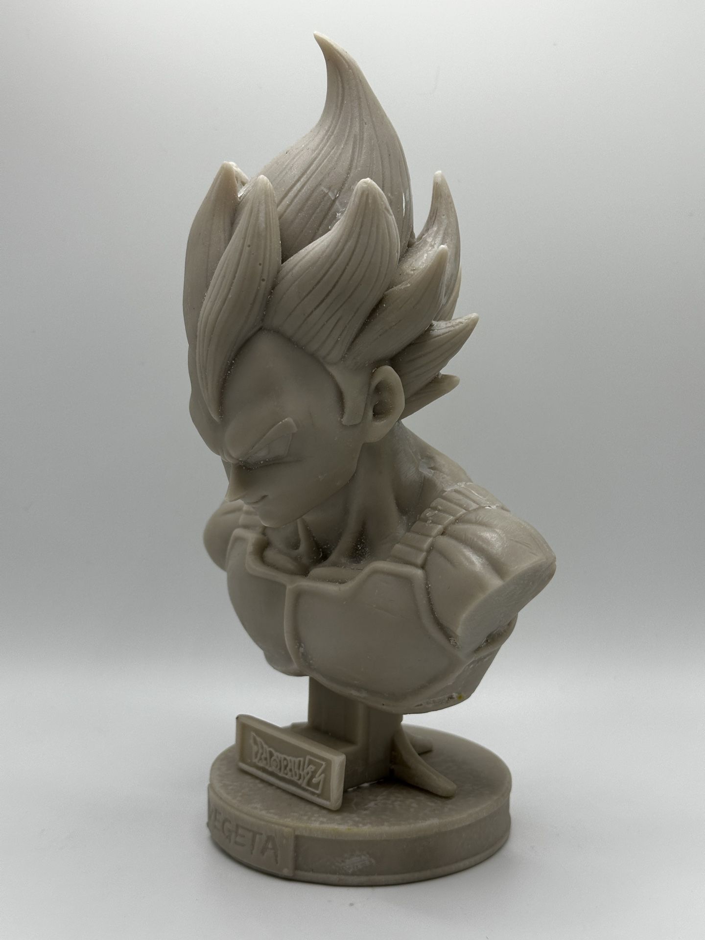 Vegeta Statue 