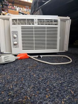 Frigidaire window air conditioner