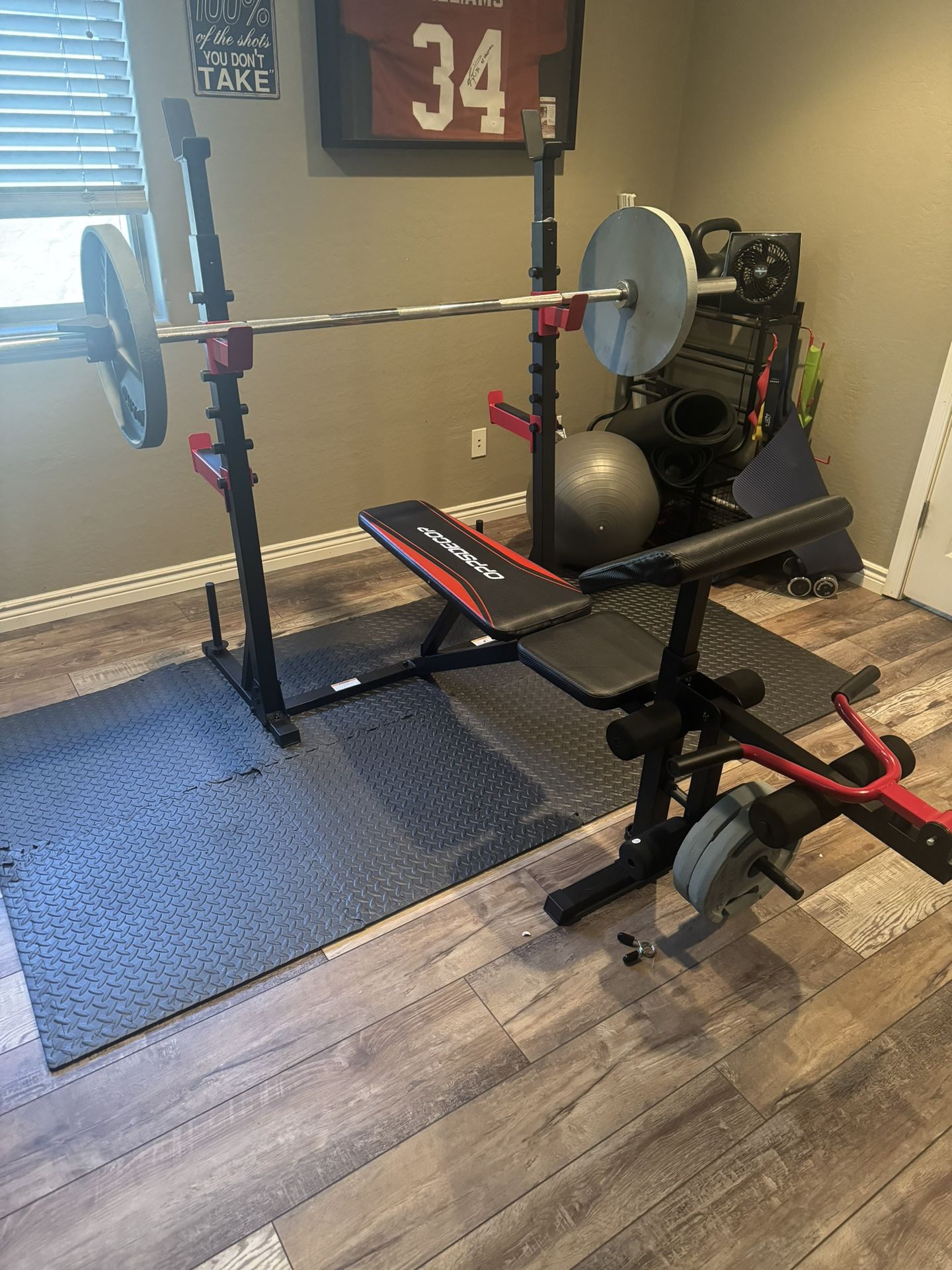 Weight Bench With Olympic Bar And 45 Lb Plates