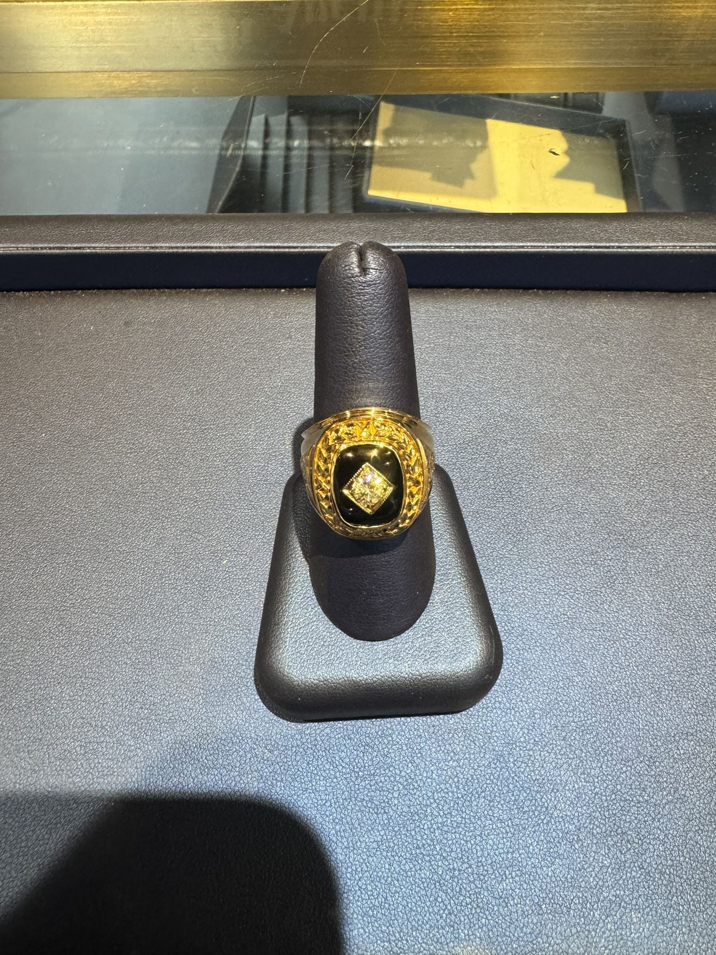 10k Gold Diamond And Black Onyx Ring