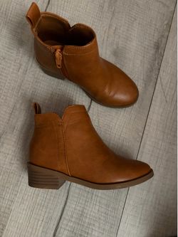 toddler girl boots size 11c   $5