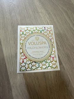 Voluspa wildflower candle