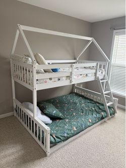 Bunk bed