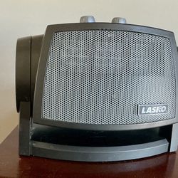 Portable Lasko Ceramic Heater model 5910