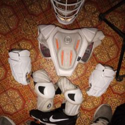 Nike Vapor Gloves, Cascade Helmet,Nike Fast Flex Cleats Size 10,Burn Chest Protector,Prime Knee Pads,SIZE LARGE