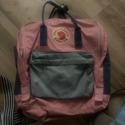 Fjallraven Kanken Backpack