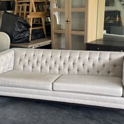 Ethan Allen Sofa – Elegant Tufted Back – Good Condition