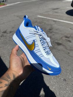 Book 2 Crenshaw size 8.5