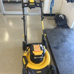 DEWALT 20V MAX